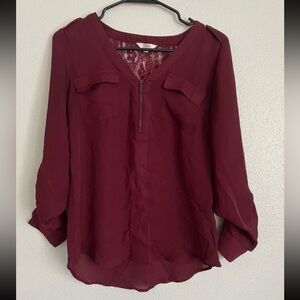 Candie's V-Neck Blouse